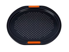 Le Creuset Pizza Pan