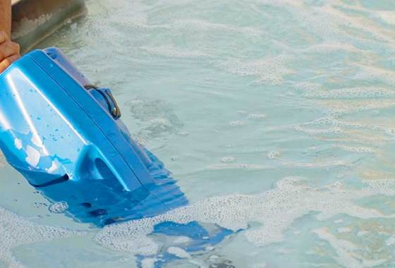 Best Handheld Pool Vacuum Cleaners
