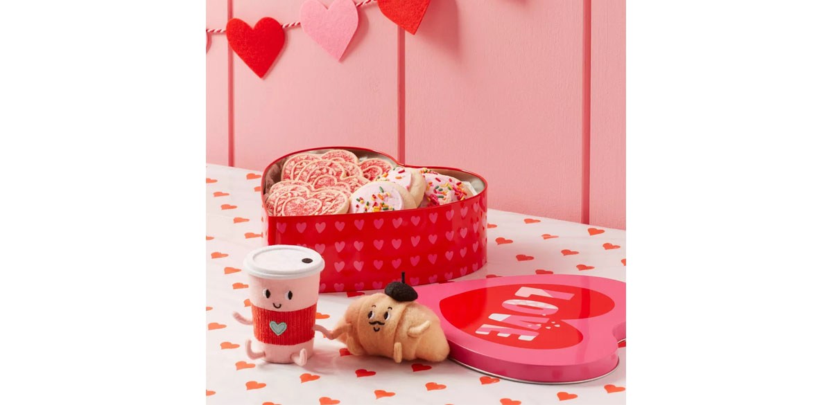 Felt Coffee and Croissant Duo Valentine's Day Figurine