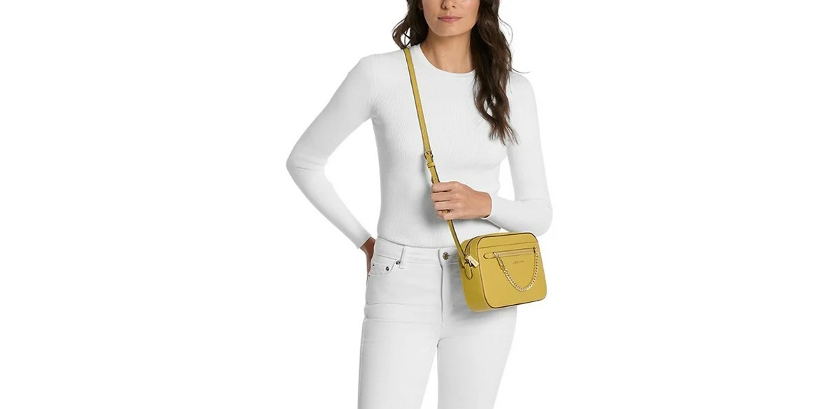  Michael Kors Women's Jet Set Women Large Logo Zip Chain Crossbody Bag