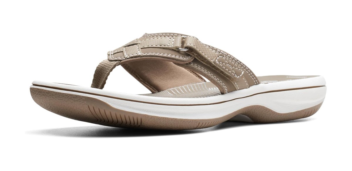 Clarks Women's Breeze Sea Flip-Flops