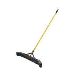 Rubbermaid Push-To-Center Broom